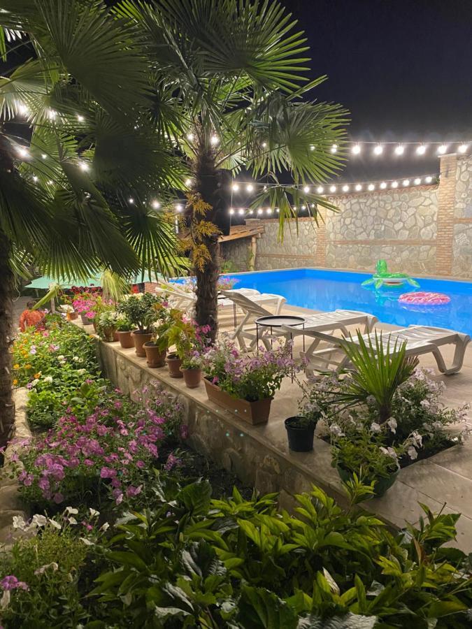 Boutique Hotel Talaveri In Telavi Eksteriør billede